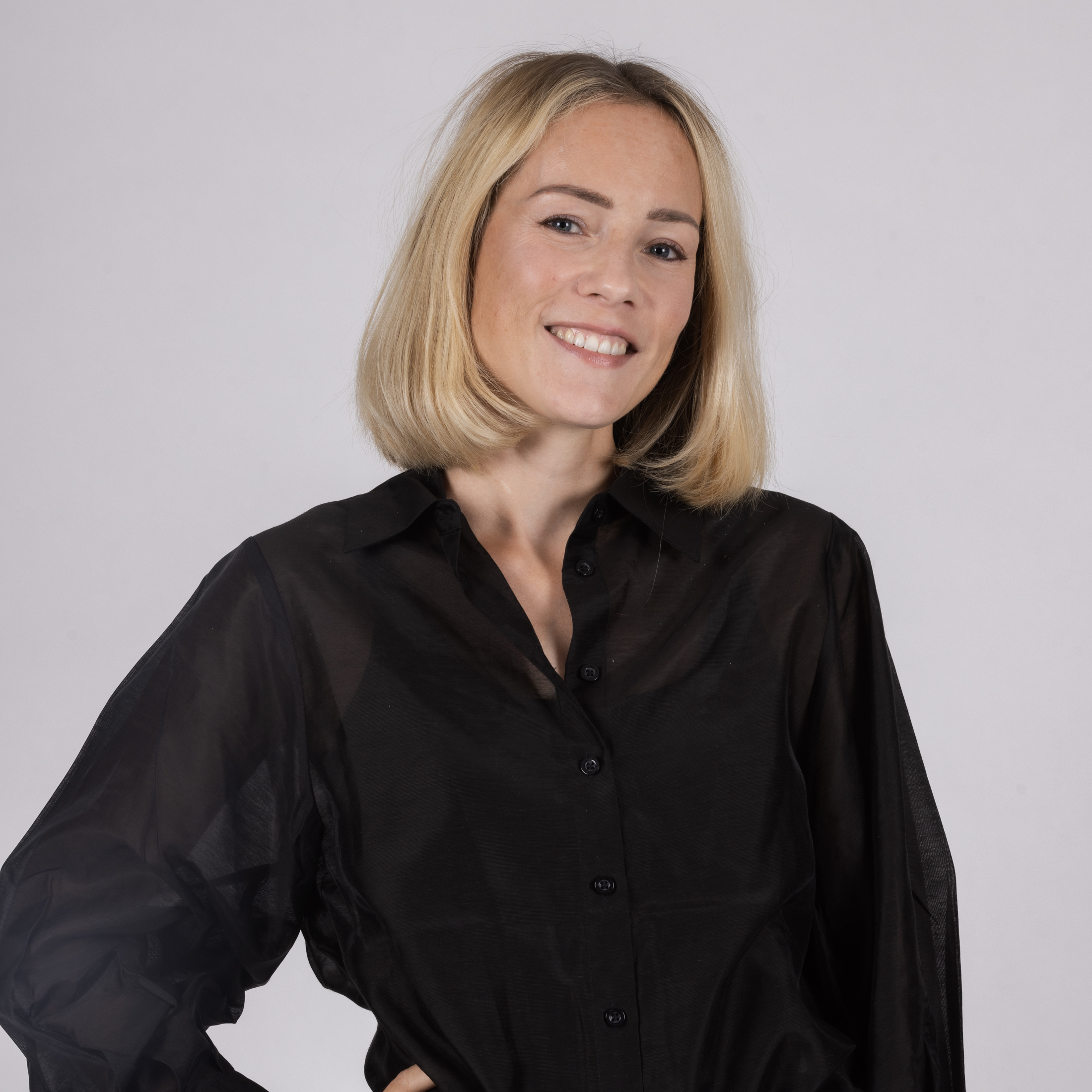 Lieke Van Iersel I4Support the-liking-vs-the-norm-anicca-dukkha-anatta-vs